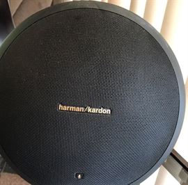 Harmon/Kardon Speaker 