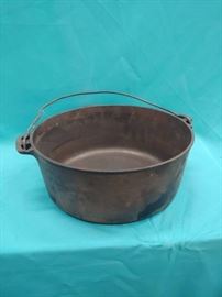 Griswold Cast Iron Pot Cracked