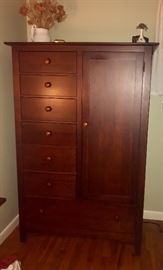 Queen Size Bedroom Set including this Dresser Amoire by Kincaid, Gathering House