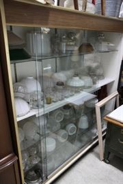 Display cabinets, light accesories