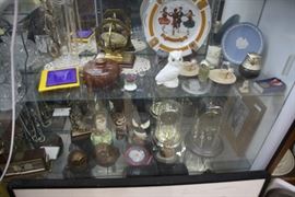 More miscellaney for your home decor or resale