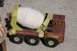 Old Metal Demp Truck Toy