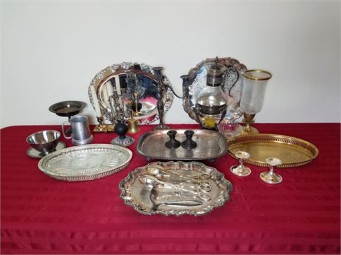 Sterling Silver & Silverplate http://www.ctonlineauctions.com/detail.asp?id=762052