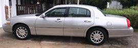 2000 Lincoln Town Car