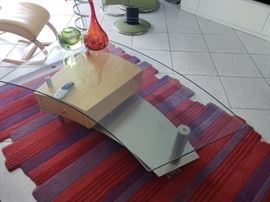 MODERN COFFEE TABLE