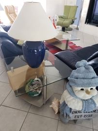 MODERN END TABLE