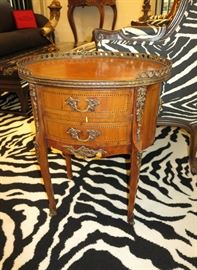 Pair of Small Antique Oval Inlaid Night Stands