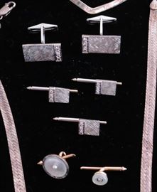 1960's Retro Men's 14 K White Gold Textured Fancy Dress Set:   pr. Cufflinks & Three Studs w/ Genuine Diamonds