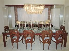 1970's Classic Phyllis Morris Monumental Lacquered Leaf Glass-Top Dining Table w/ 10 Armchairs