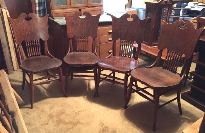 Set 4 Wood Chairs