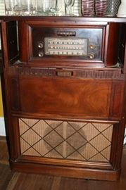 Vintage Radio record Player Cabinet 