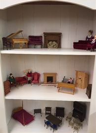 Miniature Doll House Furniture. Assorted Pieces