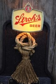 Stroh's Beer Light