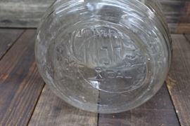 Glass jug