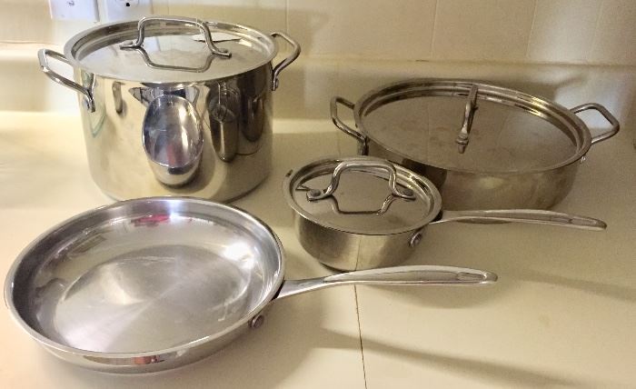 Cuisinart stainless steel cookware set