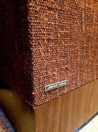 Pair BOSE 501 Series II speakers