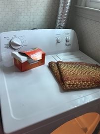 Whirlpool washer and dryer set