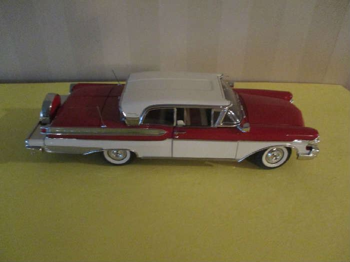 Model die cast car