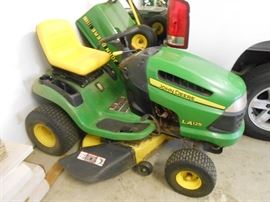 John Deere Riding Mower, LA 125 model