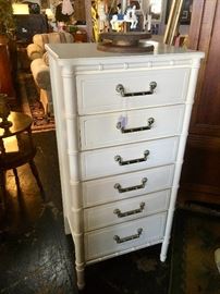 6-Drawer Off-White Wooden Lingerie Chest