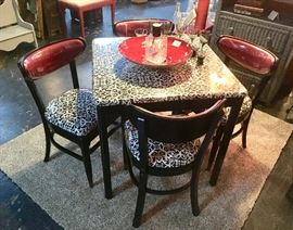 ADORABLE, Art Deco Style,  Black & Red Cafe' Table, Solid Wood, Table w/ 4 Matching Chairs, 