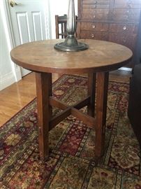 Mission oak round side table