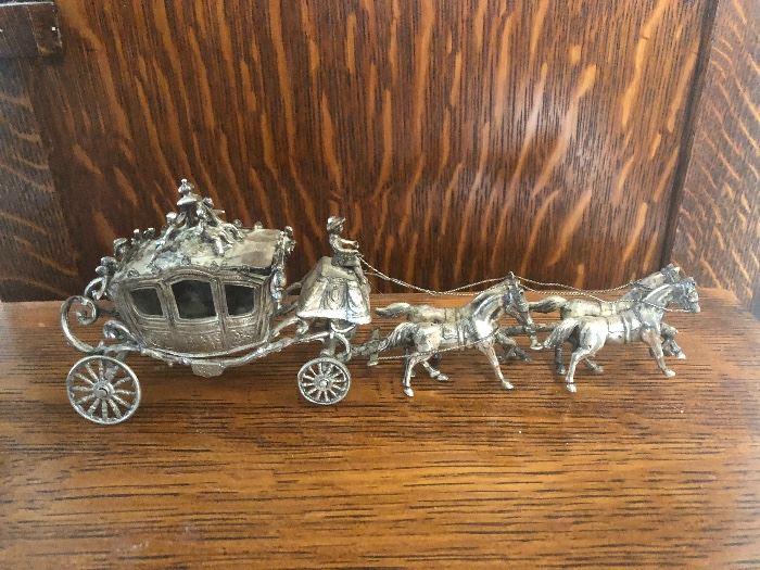 800 Silver horse drawn Cinderella carriage