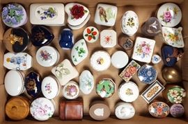 Tray lot of 40+ Trinket boxes