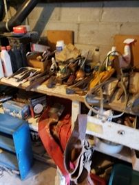 Tool bench, hardware and hand tools