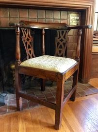 Antique Corner Chair w/ Curved Backrest and White Cushion Seat