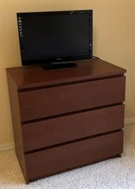 IKEA Dresser, Insignia 24"