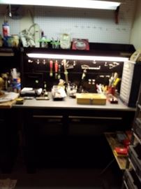 Craftsman lighted work bench full of tools