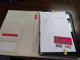 7 Barnes and Noble Nook with case