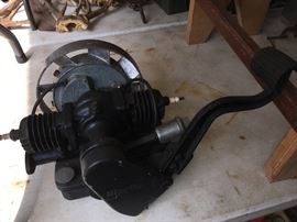 Antique Maytag Kick Start Hit-N-Miss Gas Engine
