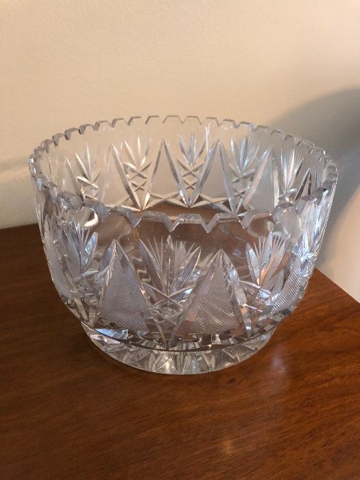 Vintage crystal bowl