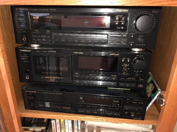 Pioneer stereo and receiver VSX-451, cassette & CD player (3 components)