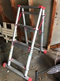 Aluminum painting ladder