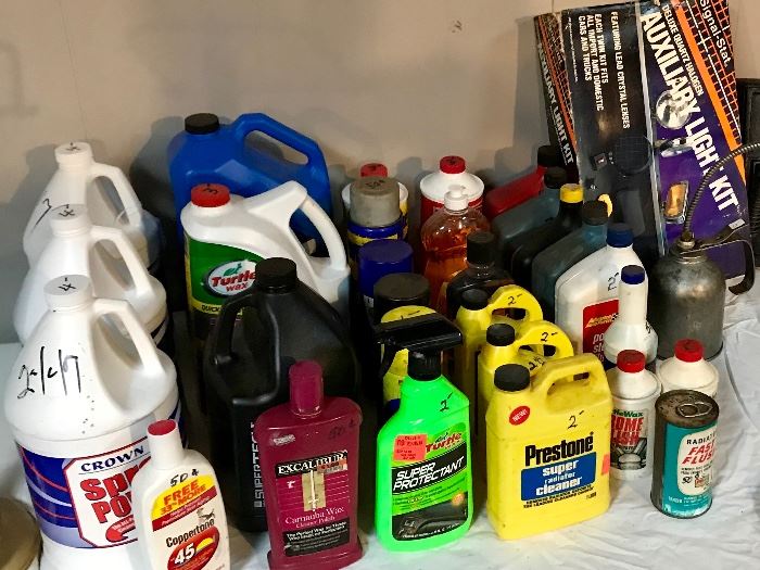 Cleaning & Garage Supplies