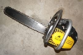 Poulan gas chain saw