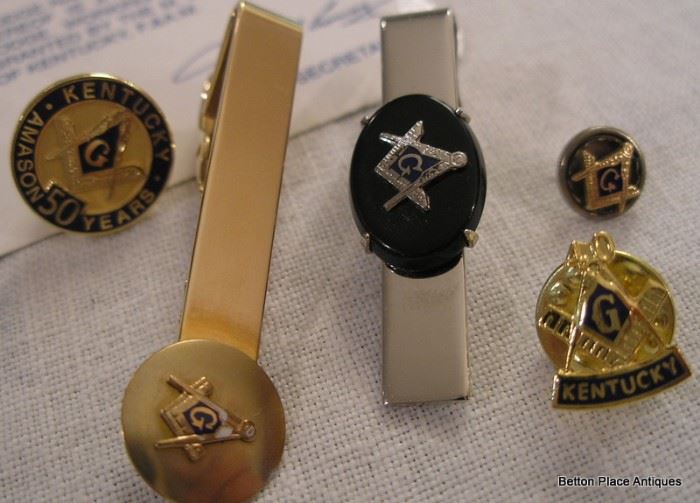 Masonic pieces