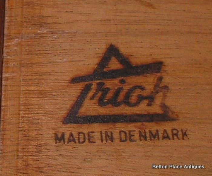 Signature on Danish End Table  Trioh