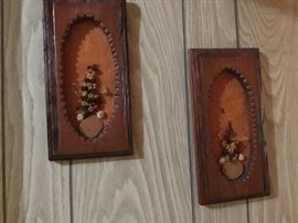 More decor