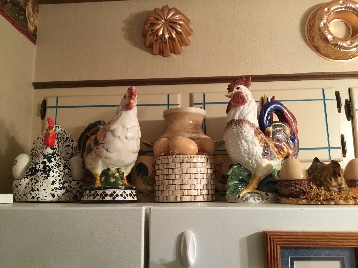 Some of the Chicken/Rooster/Egg decor