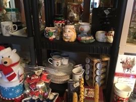 Living Room - lots of statues and collectibles