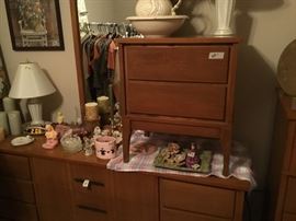 Bedroom 3 - mid century modern night stand, dresser with mirror