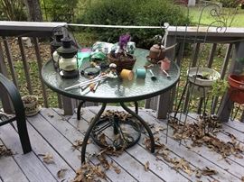 Patio table