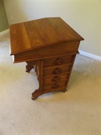 Captain Davenport Desk