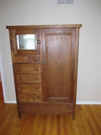 Tiger Oak Antique Dressing Cabinet, Exquisite
