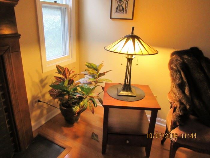 Arts and Craft Tables and Lamps
