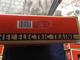 LIONEL NEW YORK CENTRAL DOUBLE A ALCO DIESEL ENGINES.